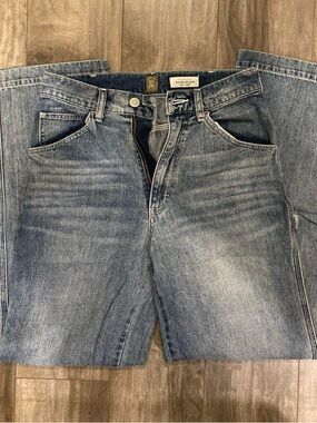 Washed Denim Relaxed Men’s Jeans - Light Blue